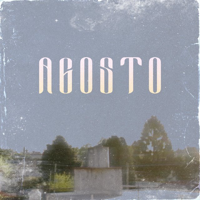 AGOSTO