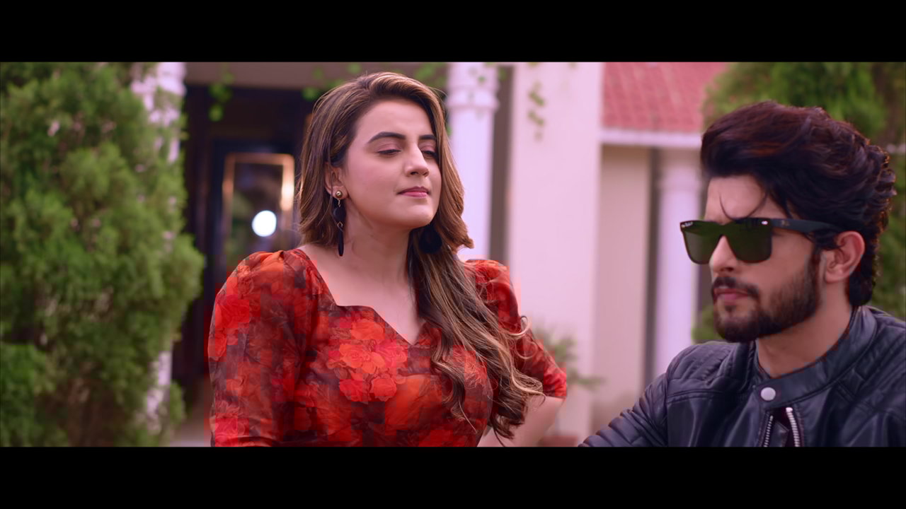 Patli Gali Se Nikal