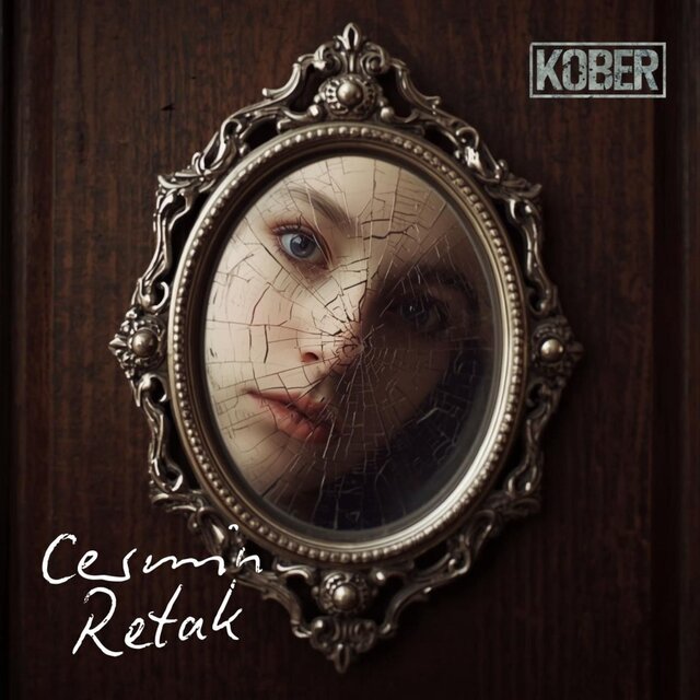 Cermin Retak