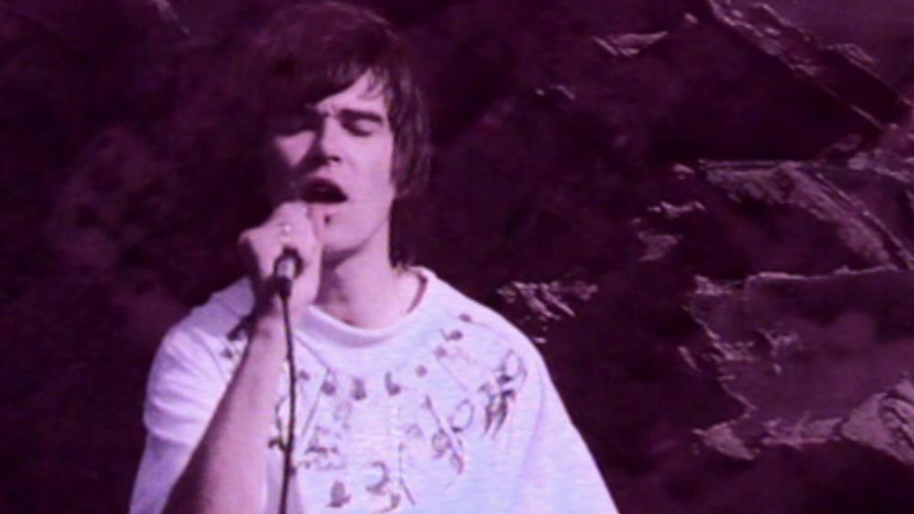I Wanna Be Adored (Official Video)