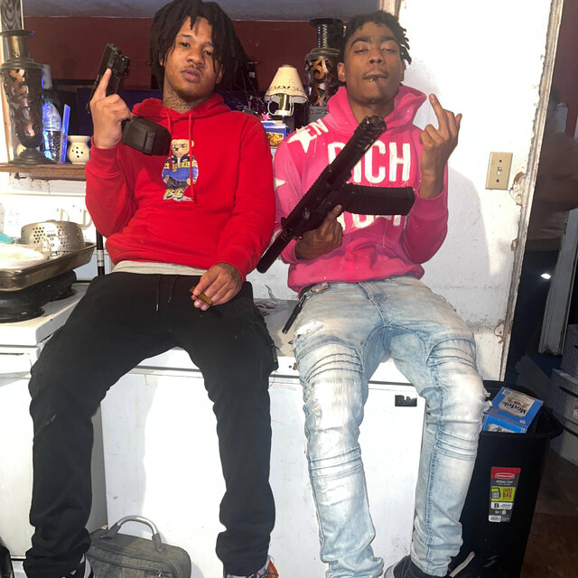 RockOut (feat. Ynt Luciano)