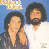 Rastros na areia