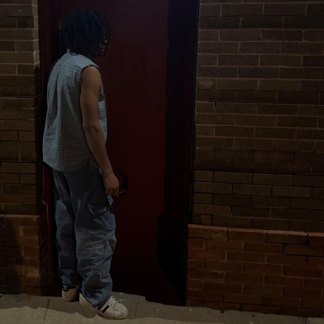 Hoes Outside