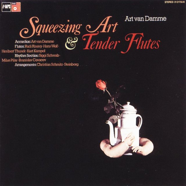 Squeezing Art & Tender Flutes