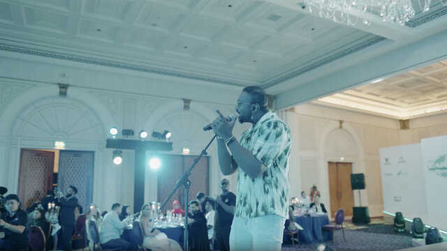 TikTok (Live)