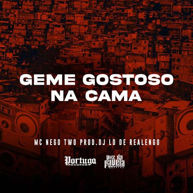 Geme Gostoso Na Cama