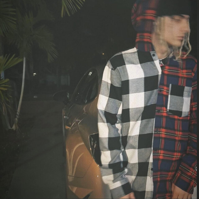 Hoe4Hoe (feat. LifelessGarments)