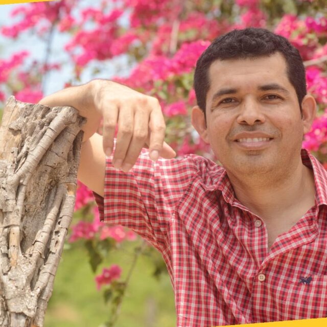 YO SOY EL NOVIO TUYO