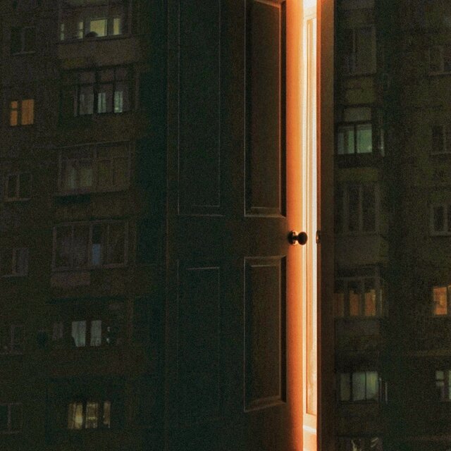 дверь