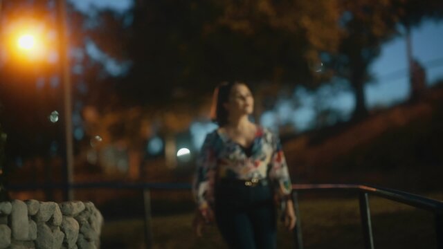 Ni Mandándote a Hacer