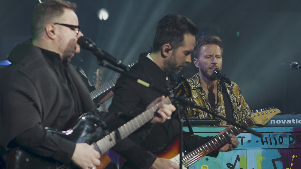 Mientes Tan Bien (4 Latidos Tour - En Vivo)