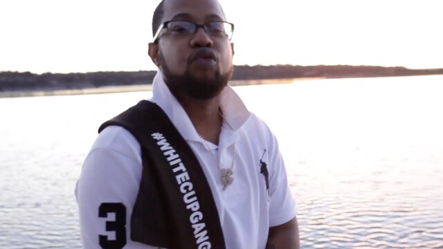 Smoker's Delight (Official Music Video) Feat. Mo3