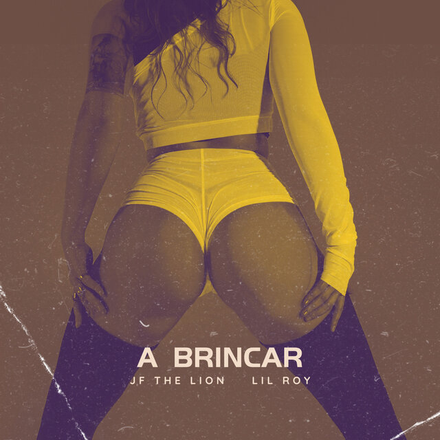 A brincar