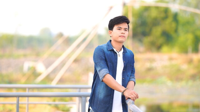 อ้ายมาส่งทาง