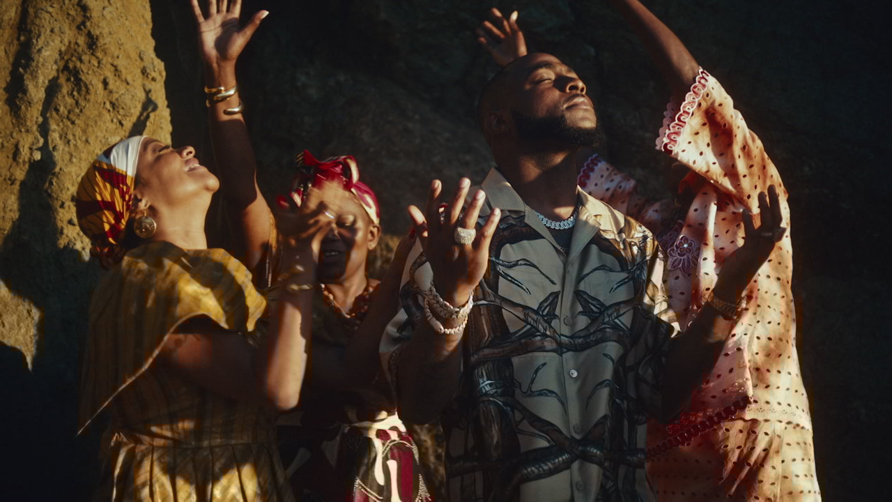 Stand Strong (feat. Sunday Service Choir) (Official Video)