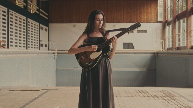 Cool Girl (Live in an abandoned pool)