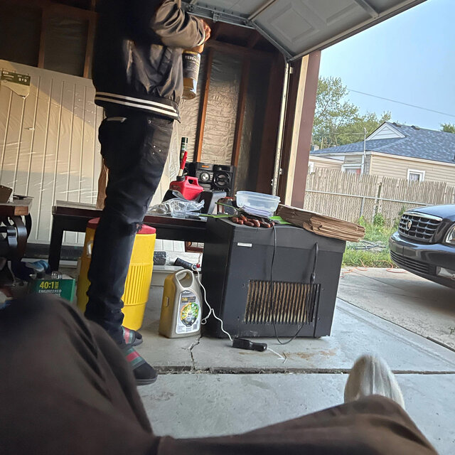 FREE WAUN (feat. Phil from flint)