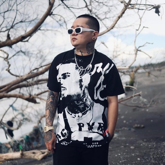 Kuntento na sayo (feat. Jayvee)