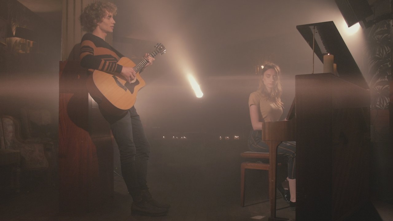 So Far Away from L.A / Le premier pas (Medley)