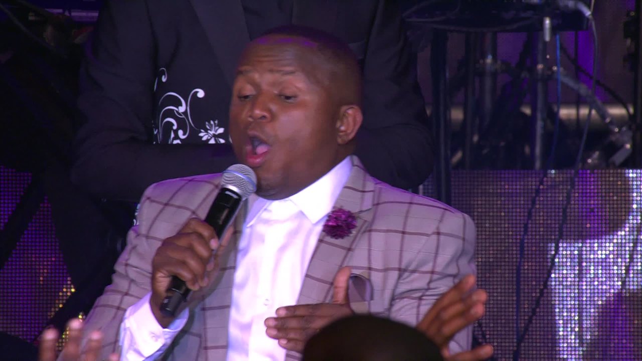 I Need You (Live at the Sandton Convention Centre - Johannesburg, 2018) (feat. Mthunzi Namba)