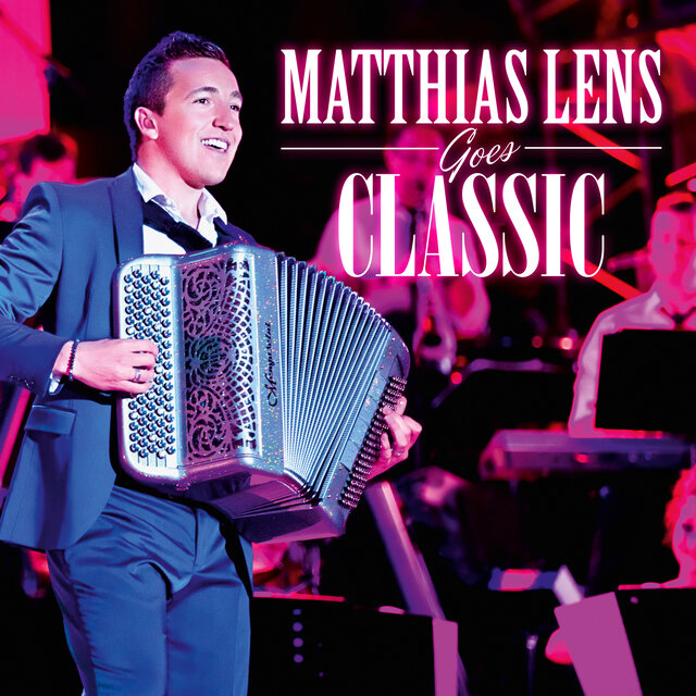 Matthias Lens Goes Classic
