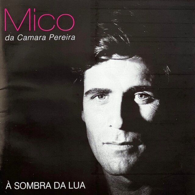 À Sombra da Lua (Da Camara Pereira)