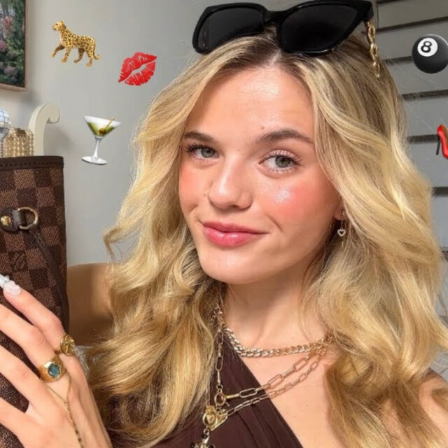 ASMR Rich Single Aunt Pampers You (jersey accent roleplay)