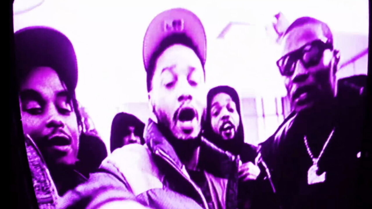 GOMD (feat. Lil Uzi Vert) [Remix] [Visualizer Video] by Veeze on TIDAL