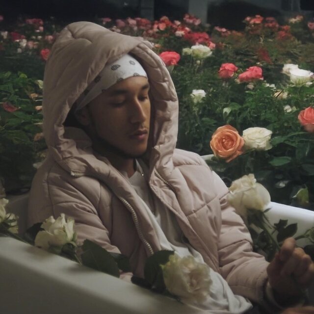 Stop To Smell The Roses (Bigger Bouquets)