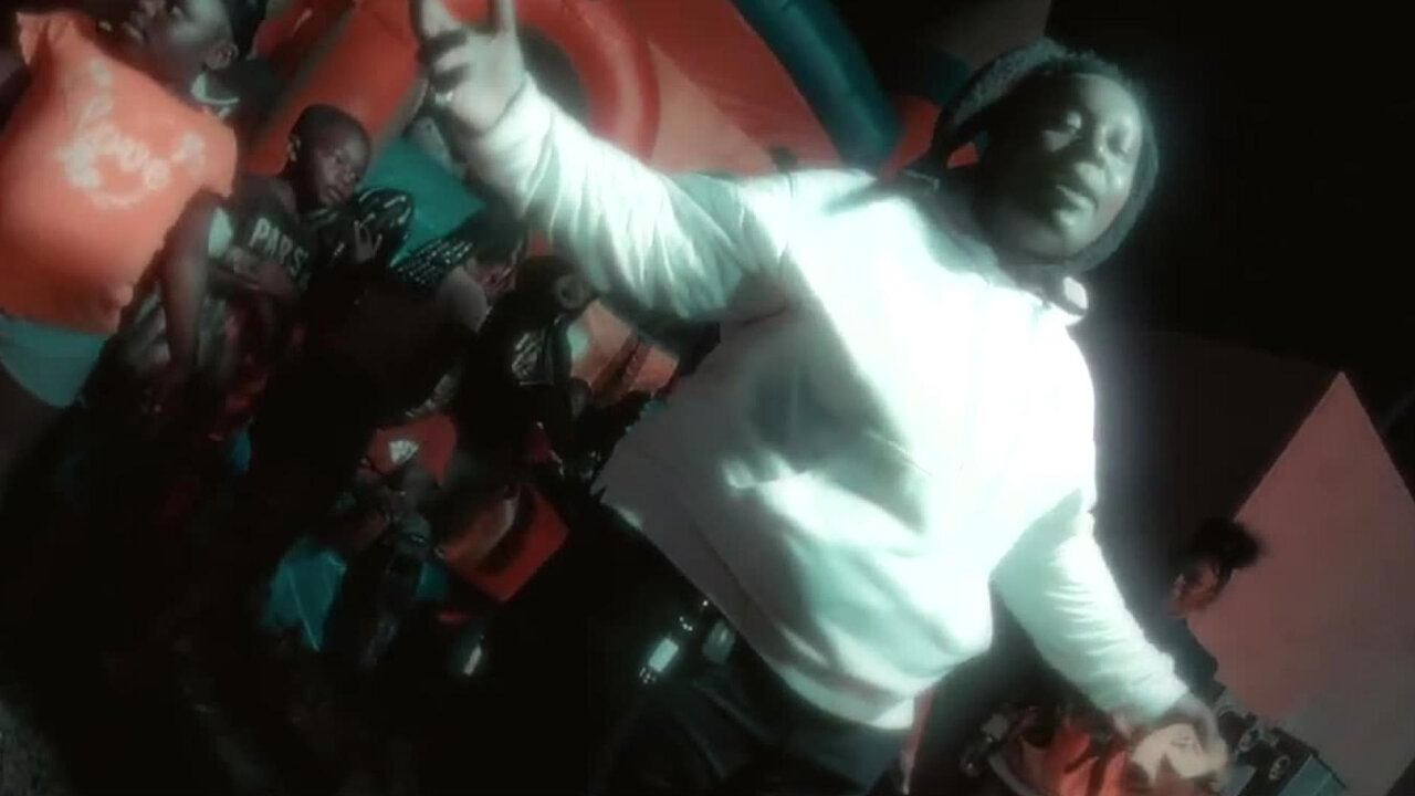 Ghetto (feat. Mari Montana)