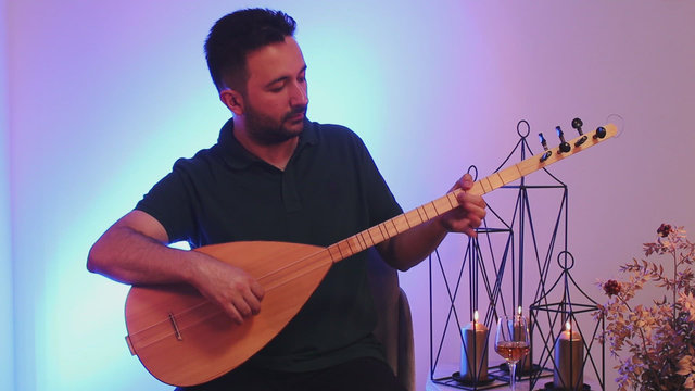 Ömrüm Baharının Gülşen Çağında