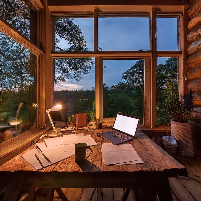 Music for Working Minds and the Flow of Focus