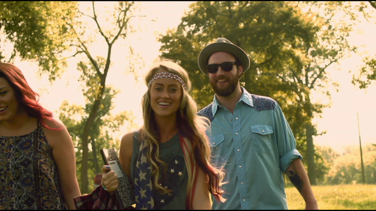 American Dreamin' (Lyric Video)