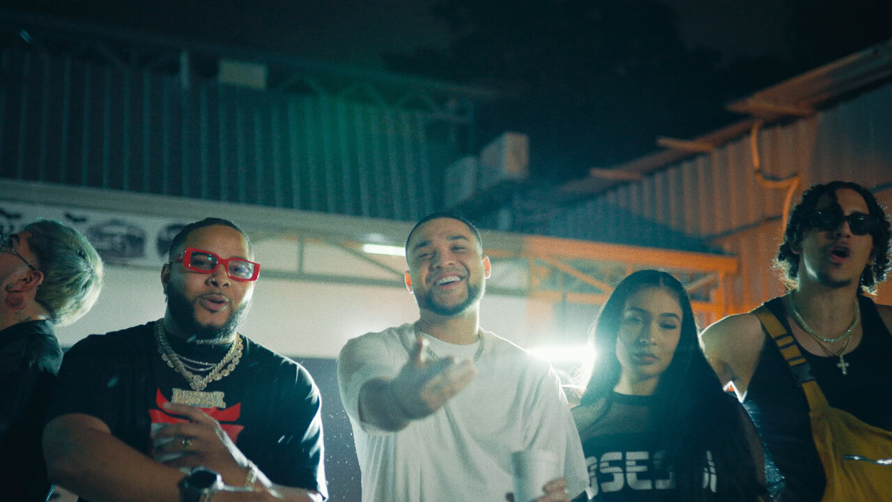 2000 (Official Video)
