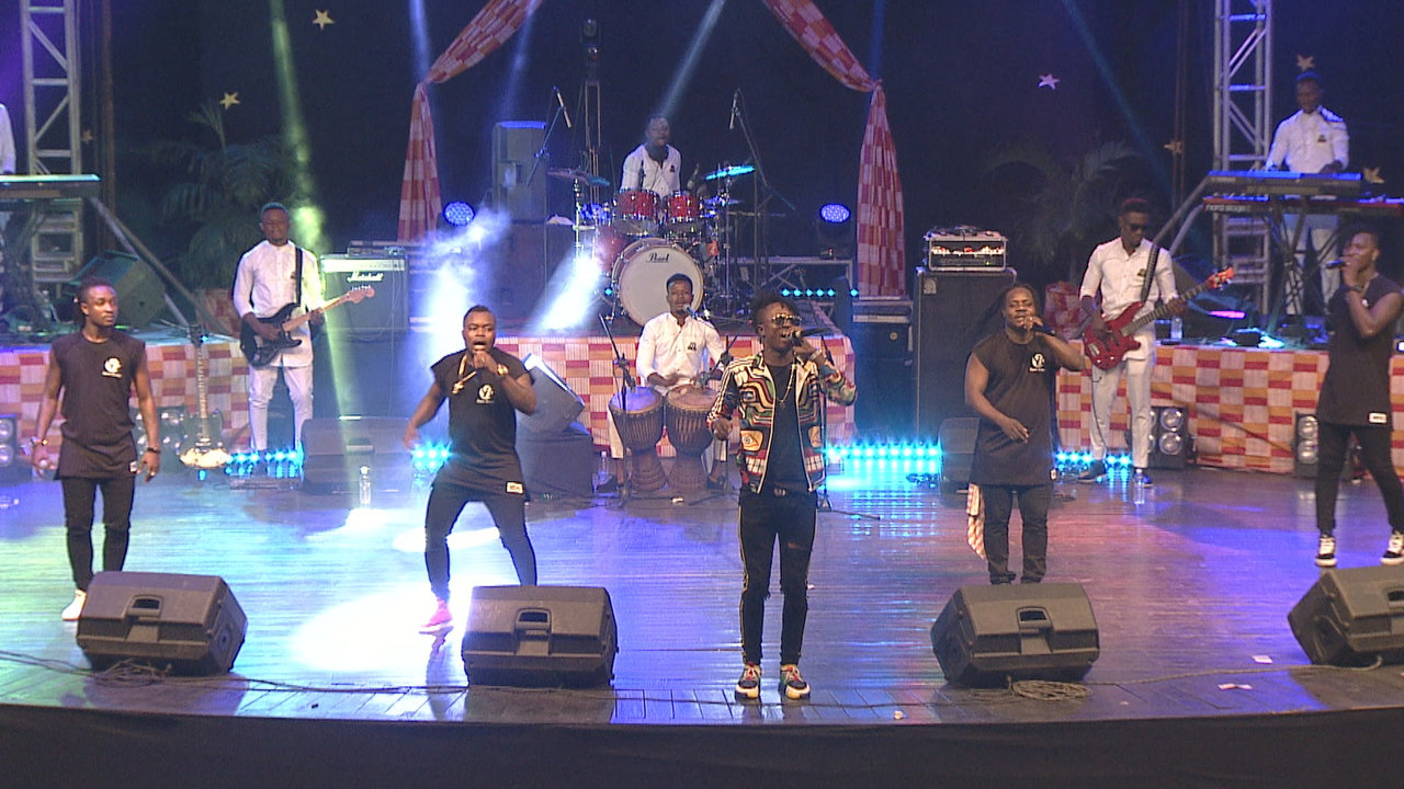 Mikina (Live au palais de la Culture d'Abidjan 2018)