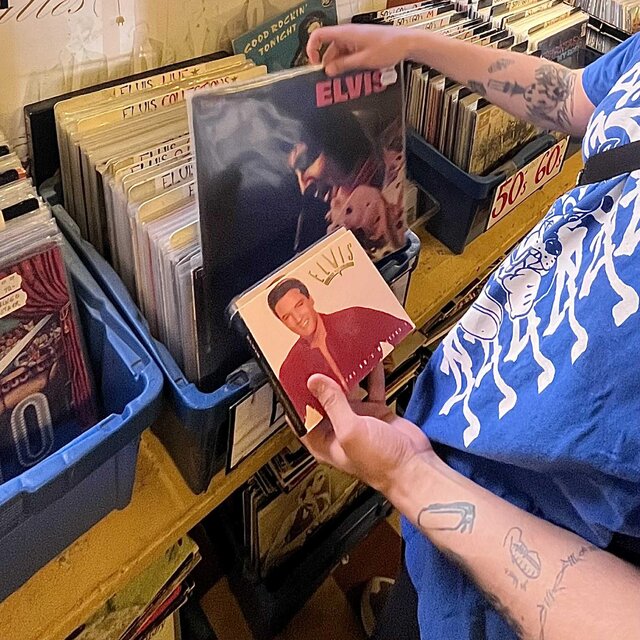 presley (feat. Tiigrr)
