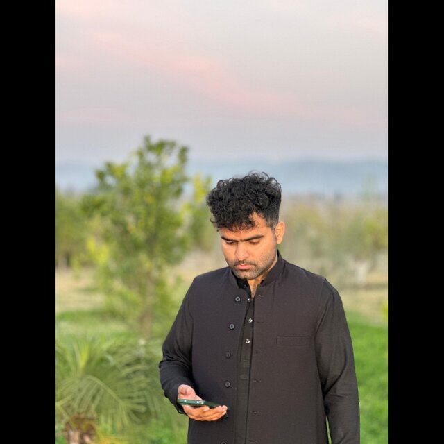 Meri Ulfat madine Se