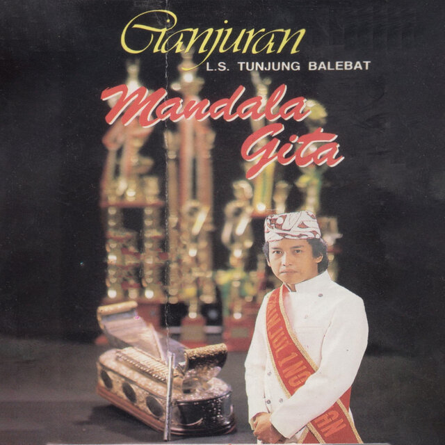 Cianjuran L.S. Tunjung Balebat Mandala Gita