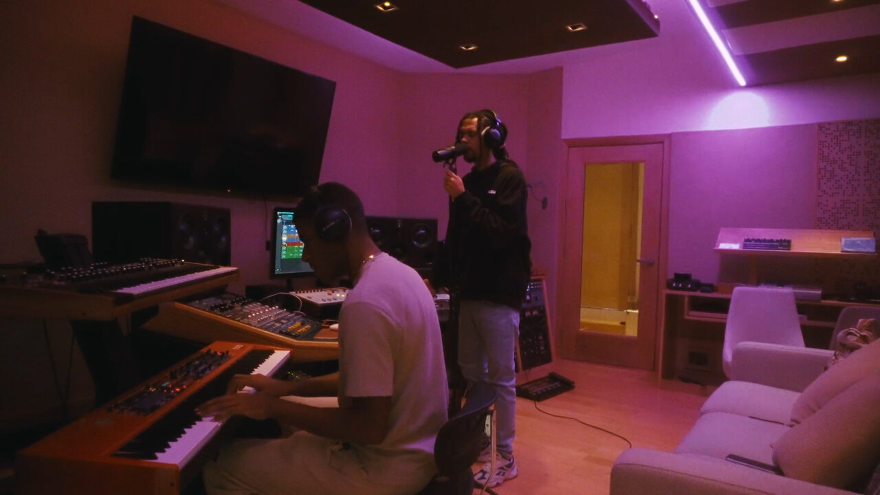 98FM (Live)