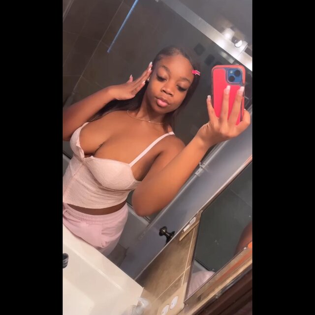 MISS MONEY MAKER