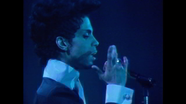 Nothing Compares 2 U (Official Video)