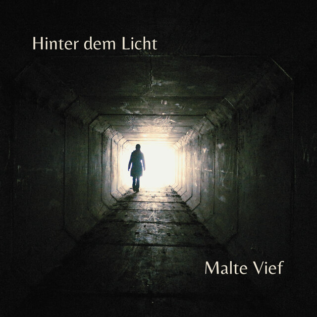 Hinter dem Licht