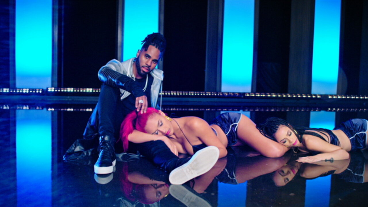 Swalla (feat. Nicki Minaj & Ty Dolla $ign)