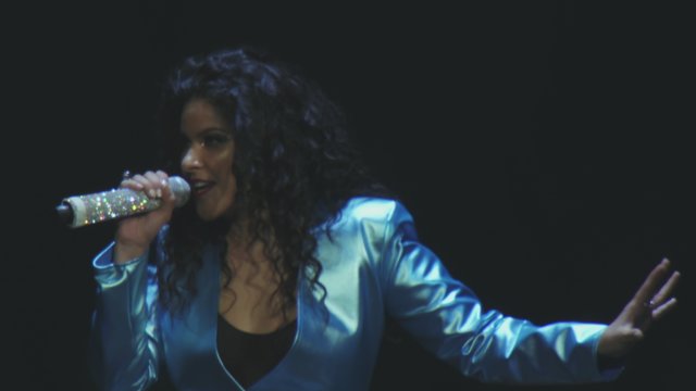 No Te Extraño (En Vivo)