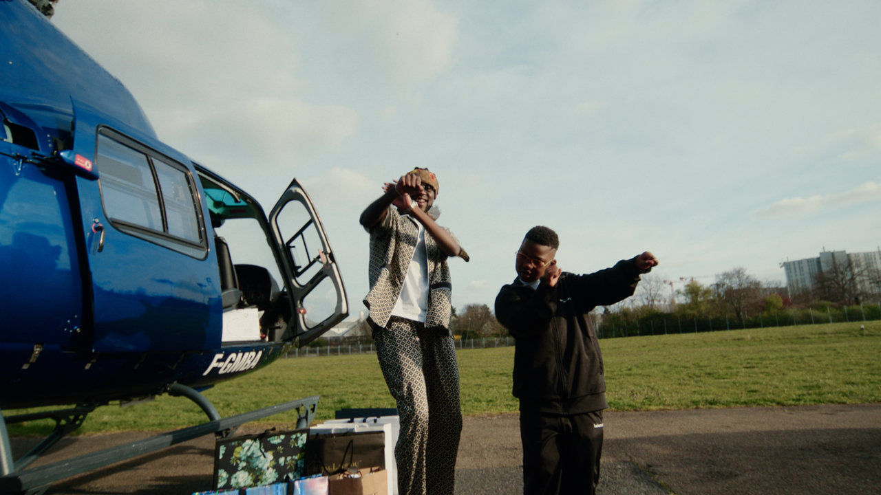 Business (Clip officiel)