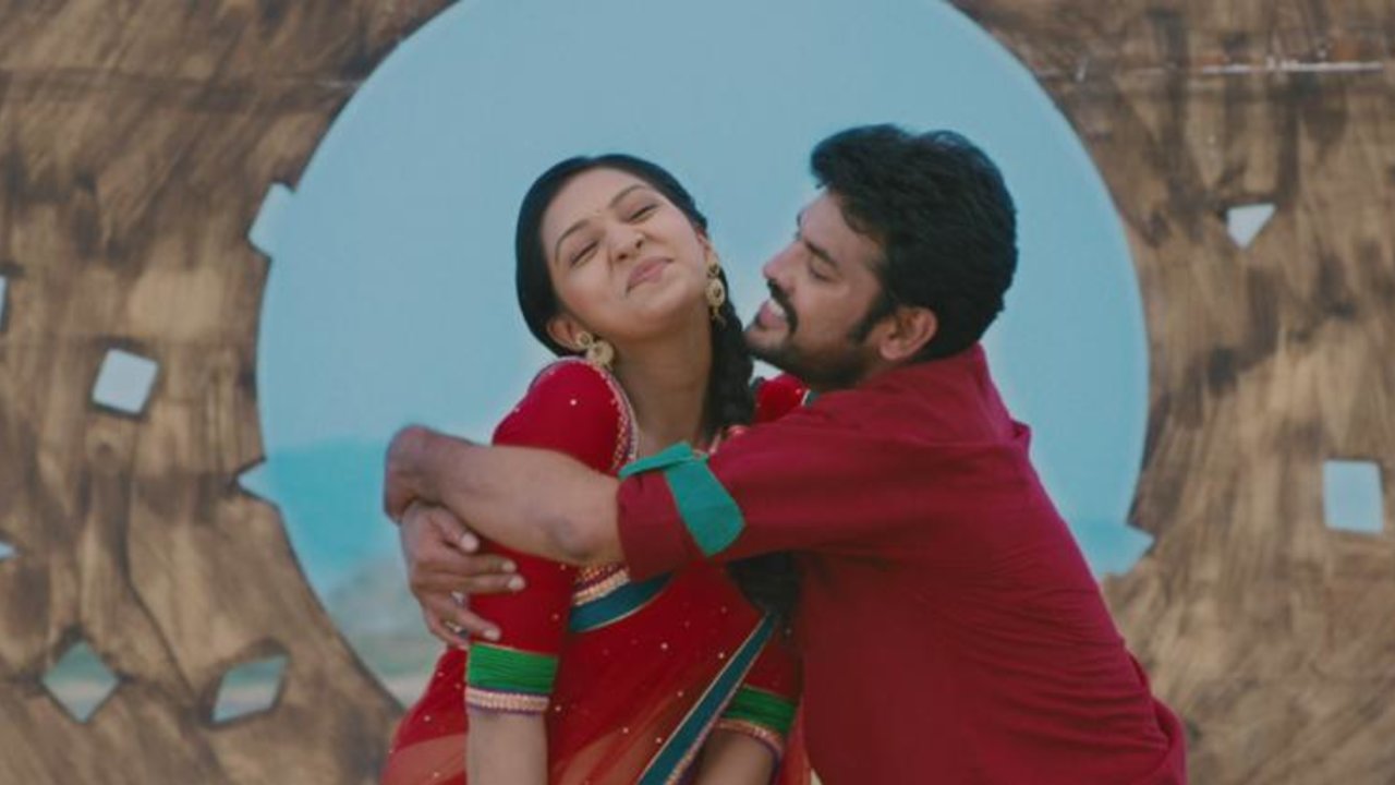 Paathu Paathu (From "Manja Pai")