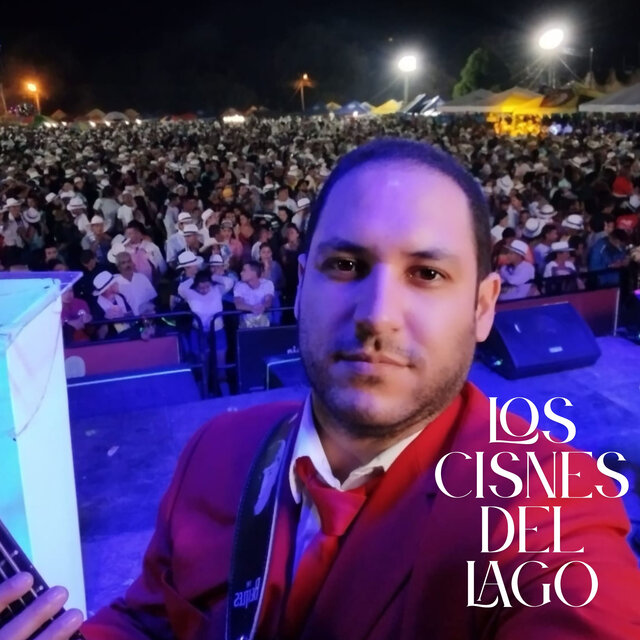 LOS CISNES DEL LAGO