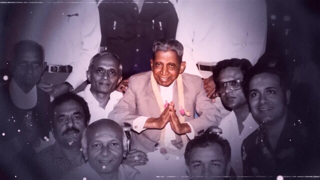 Sat Purushni Charanrajnu Mahatam
