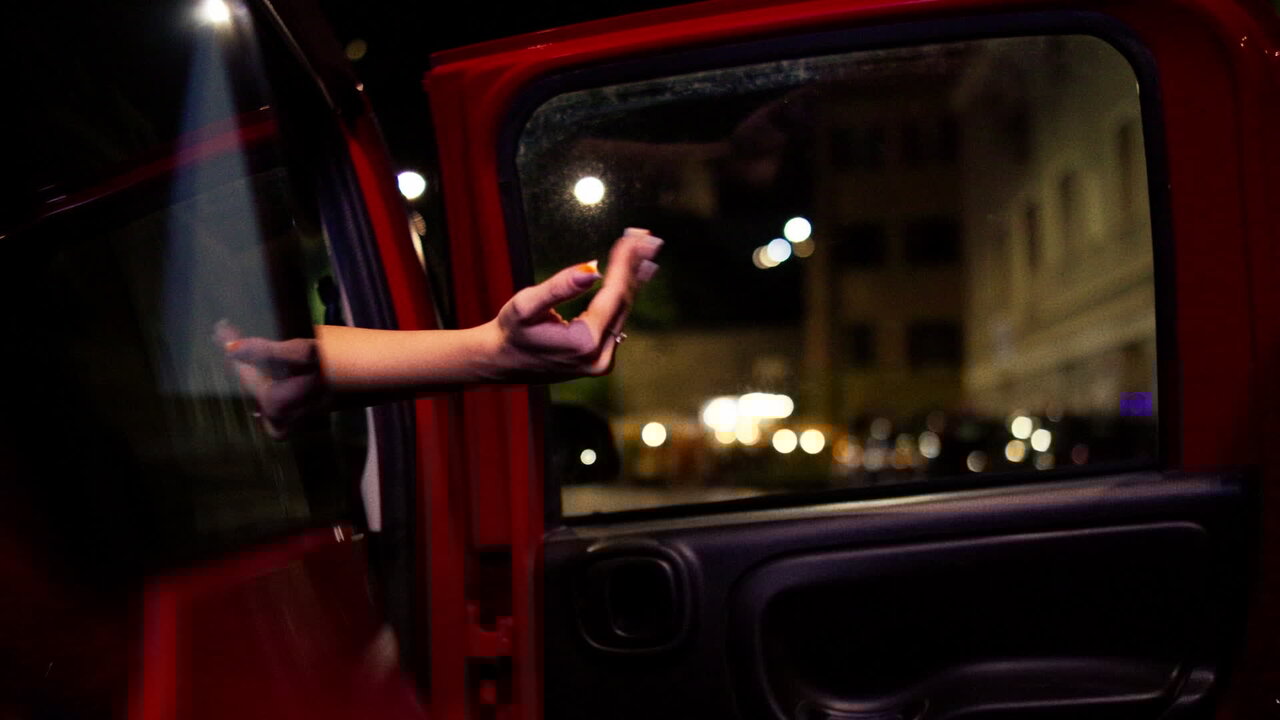 CALIENTE (Official Video)