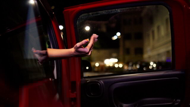 CALIENTE (Official Video)